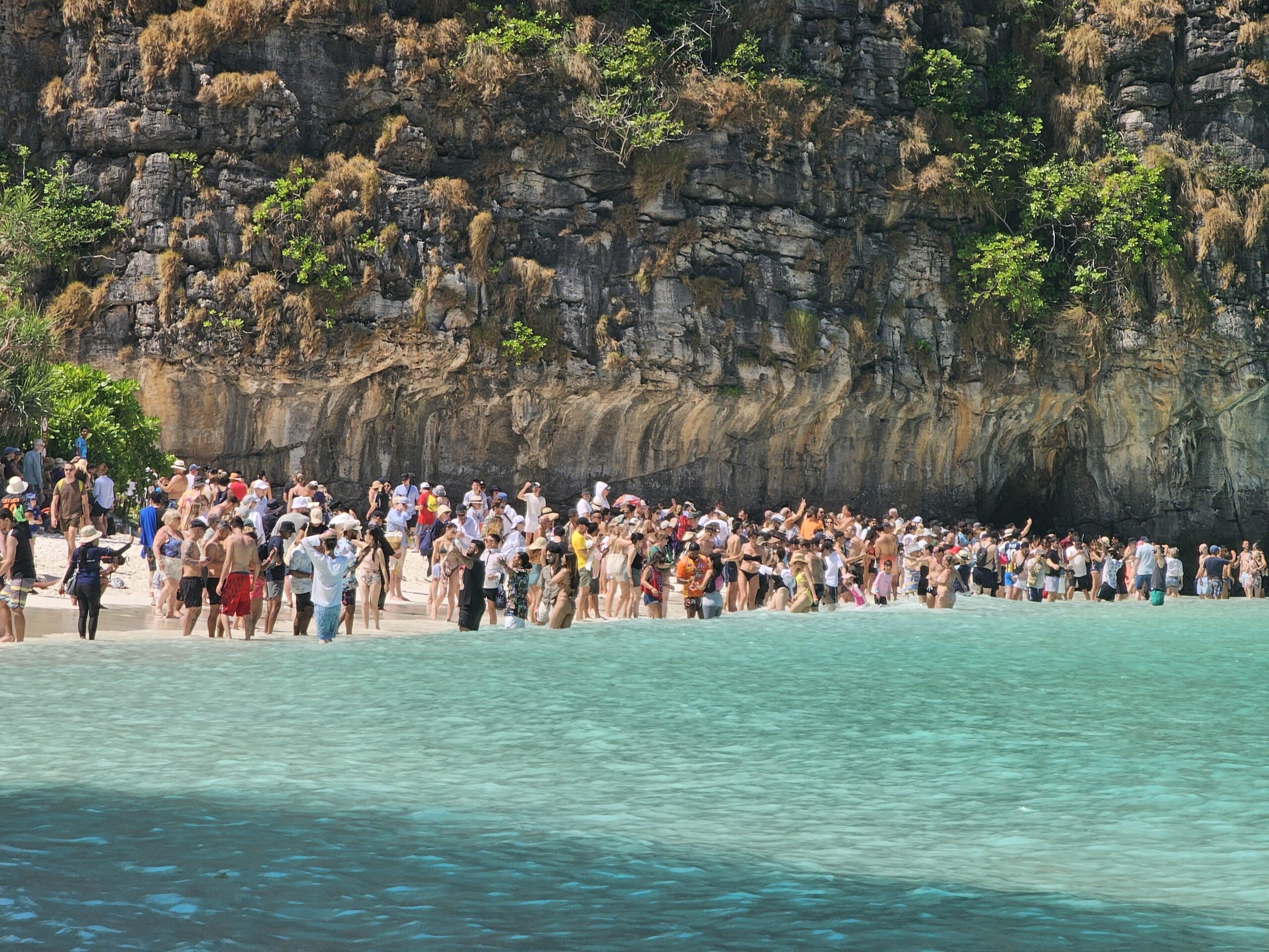 Overcrowded Maya Beach in Thailand
