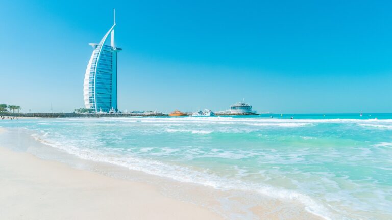 A picture of Jumeirah Beach in Dubai