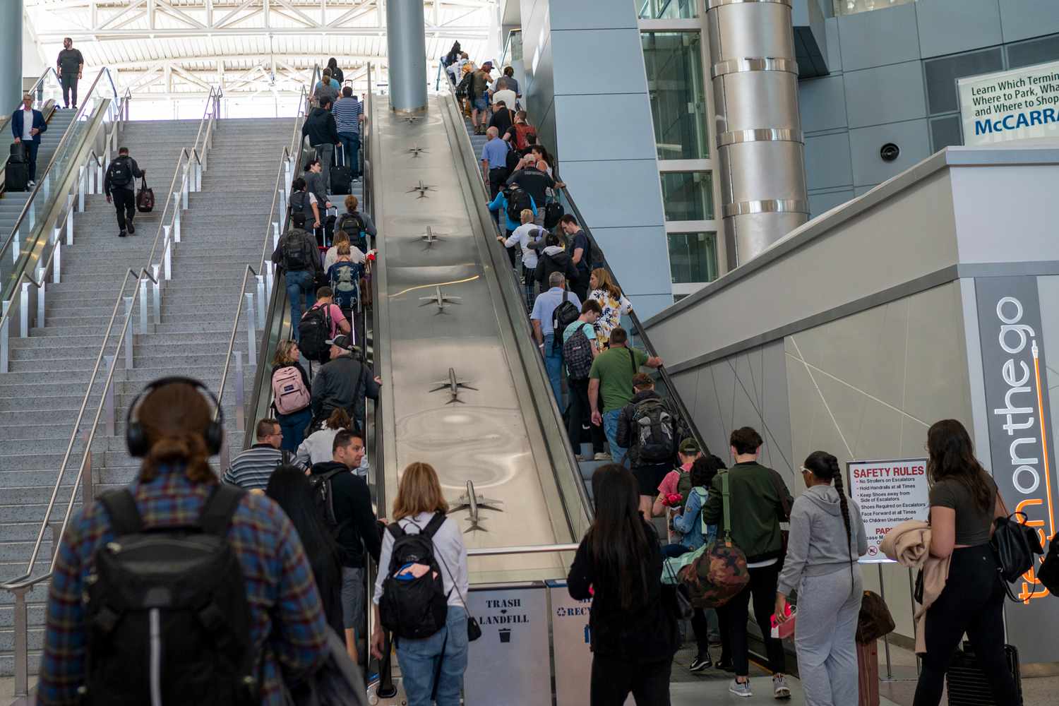 Holiday travel survival tips for a smooth and stress free trip